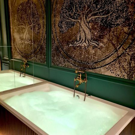 Art Jacuzzi Koletek Leilighet Krasków Eksteriør bilde